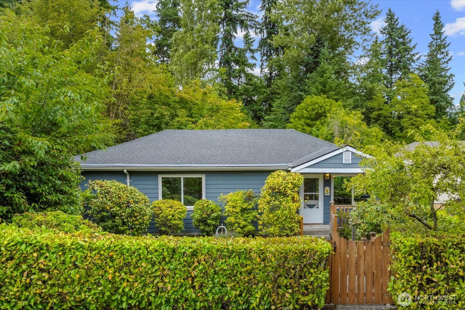 16364 28th Pl Ne Property Photo 1