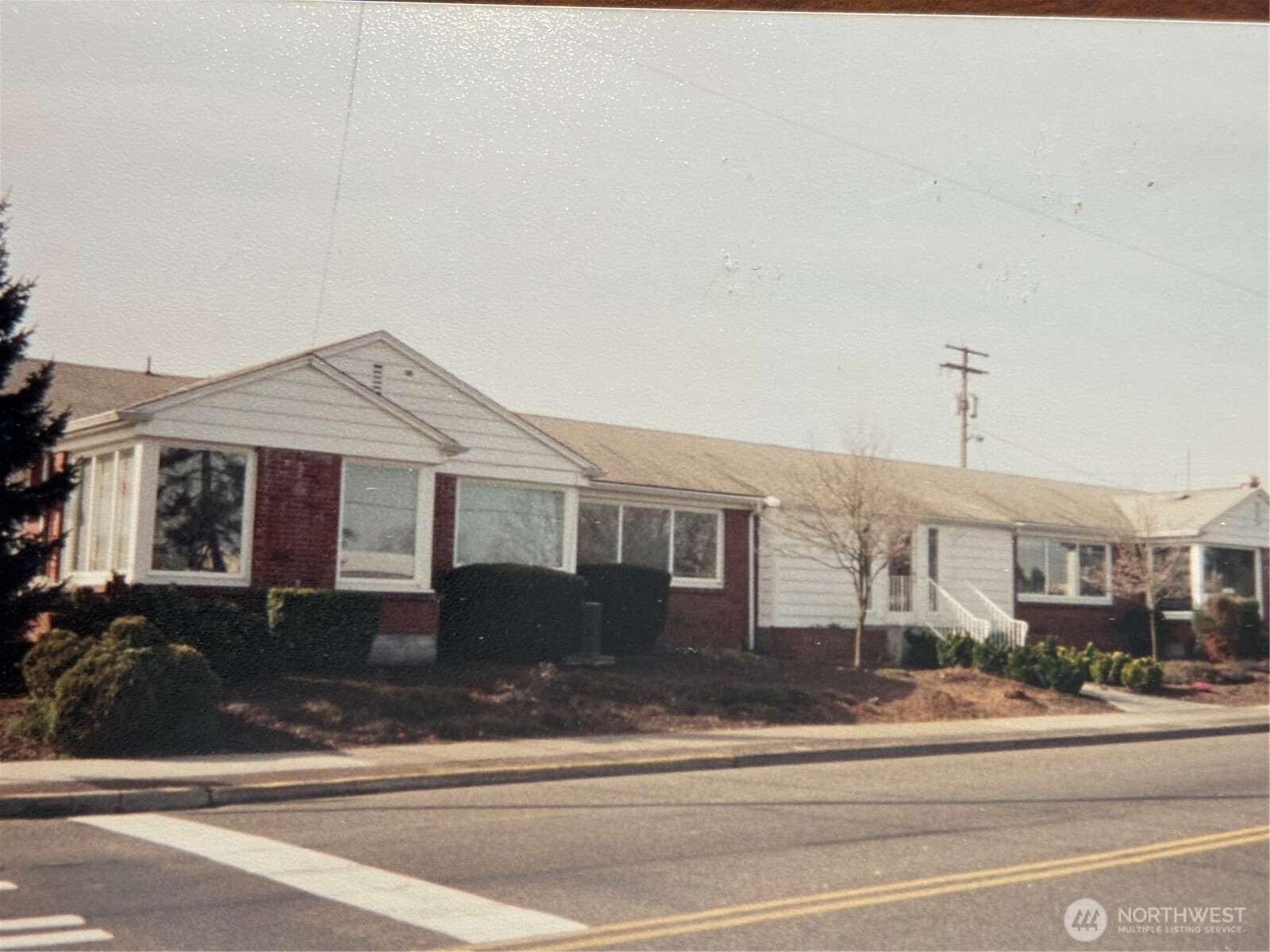 436 2nd Street Property Photo 2