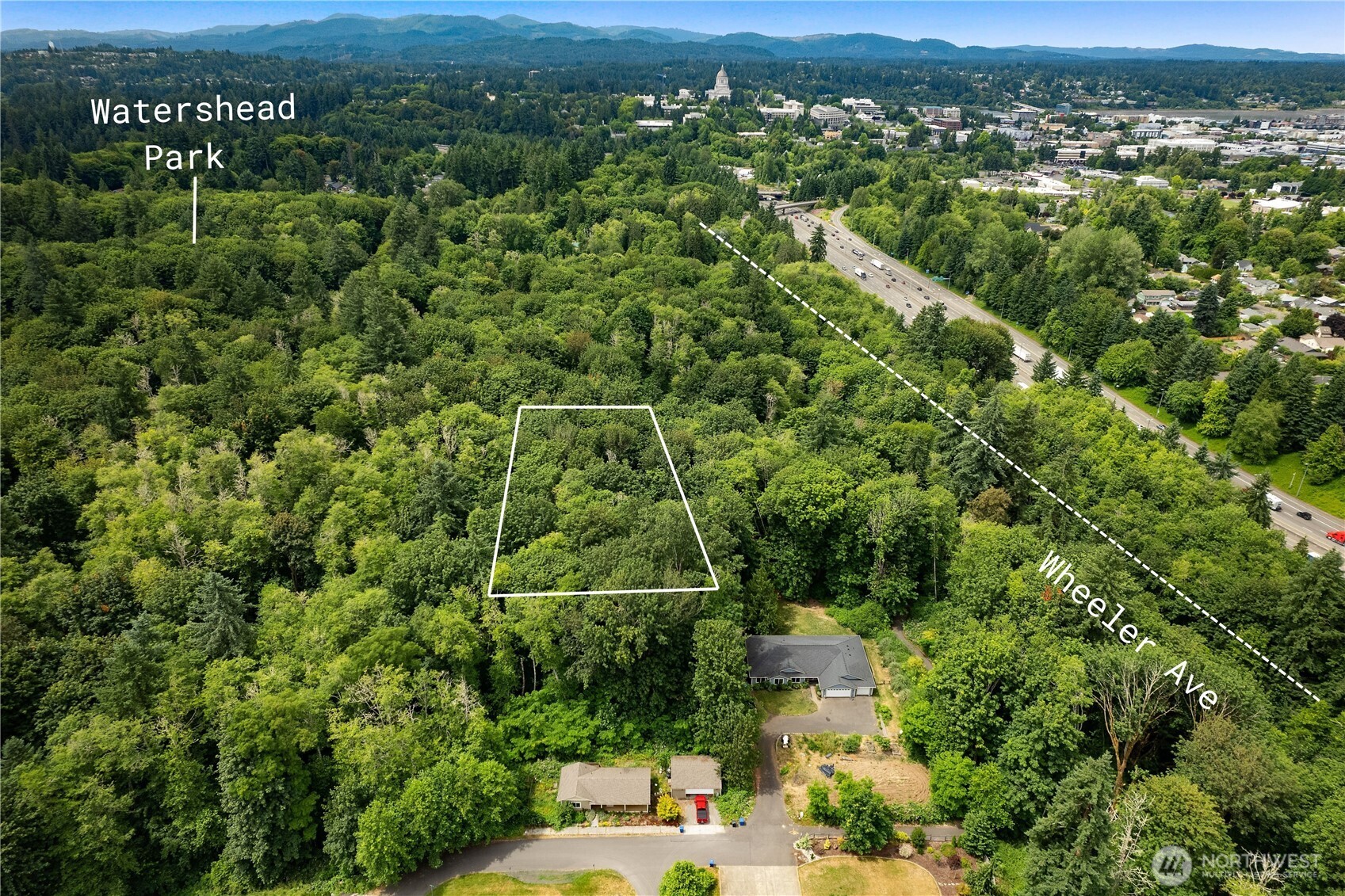 1511 Fairview Street Property Photo 6