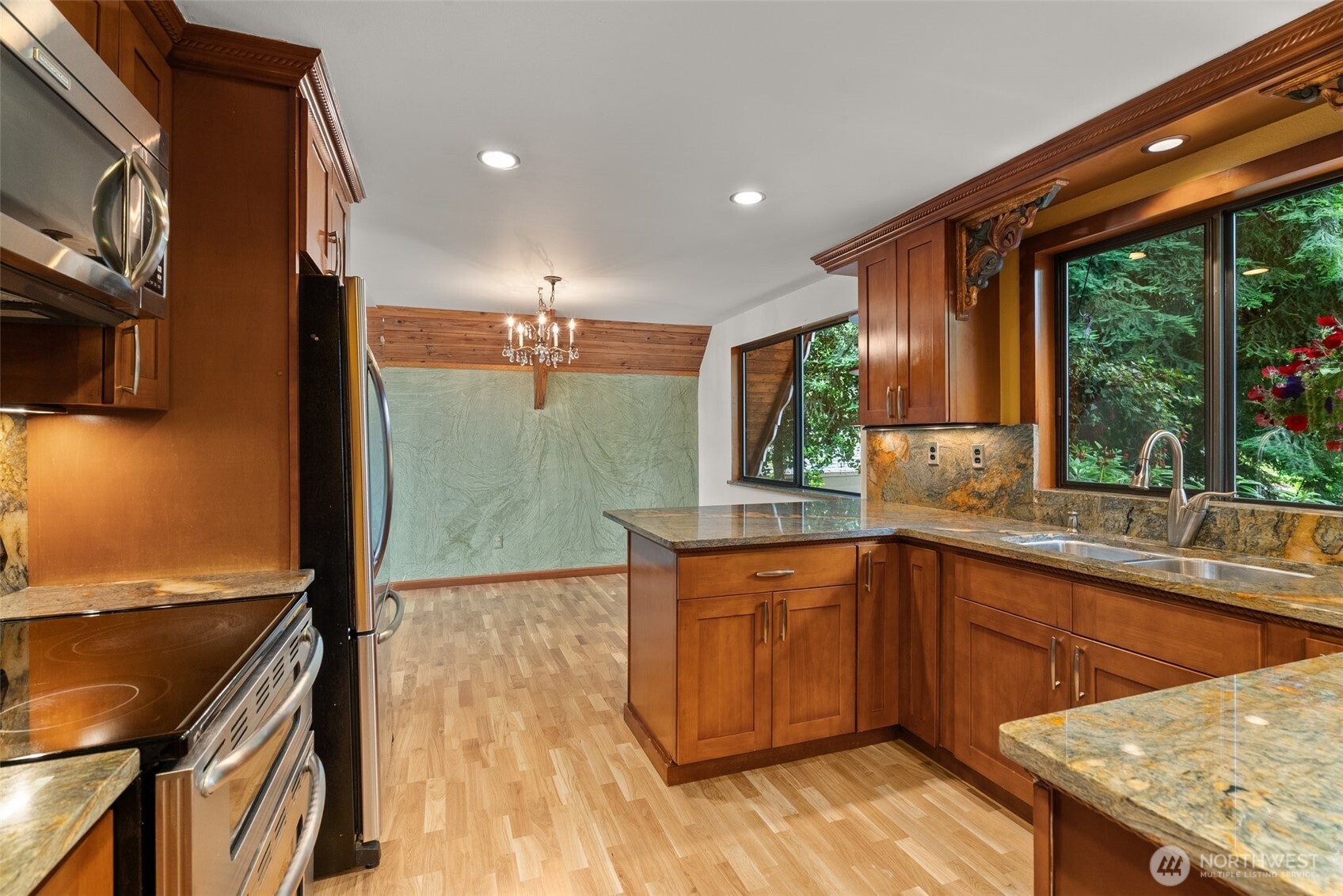 18961 Marine View Circle Property Photo 14