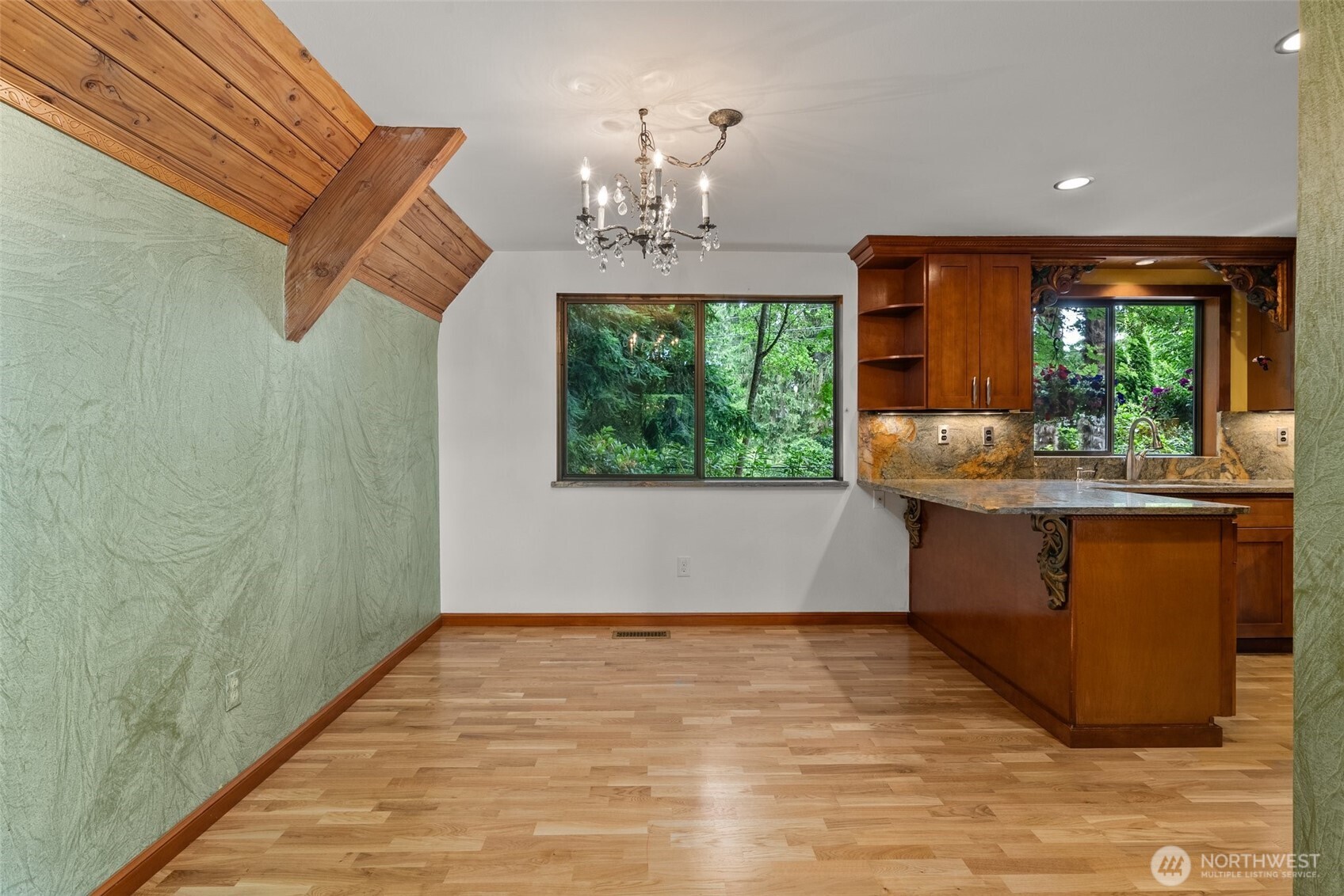 18961 Marine View Circle Property Photo 16