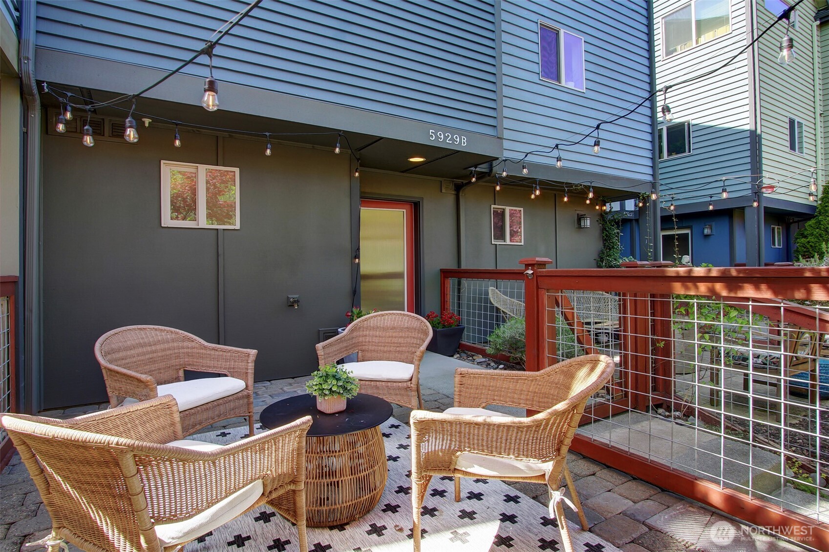 5929 California Avenue B Property Photo 1