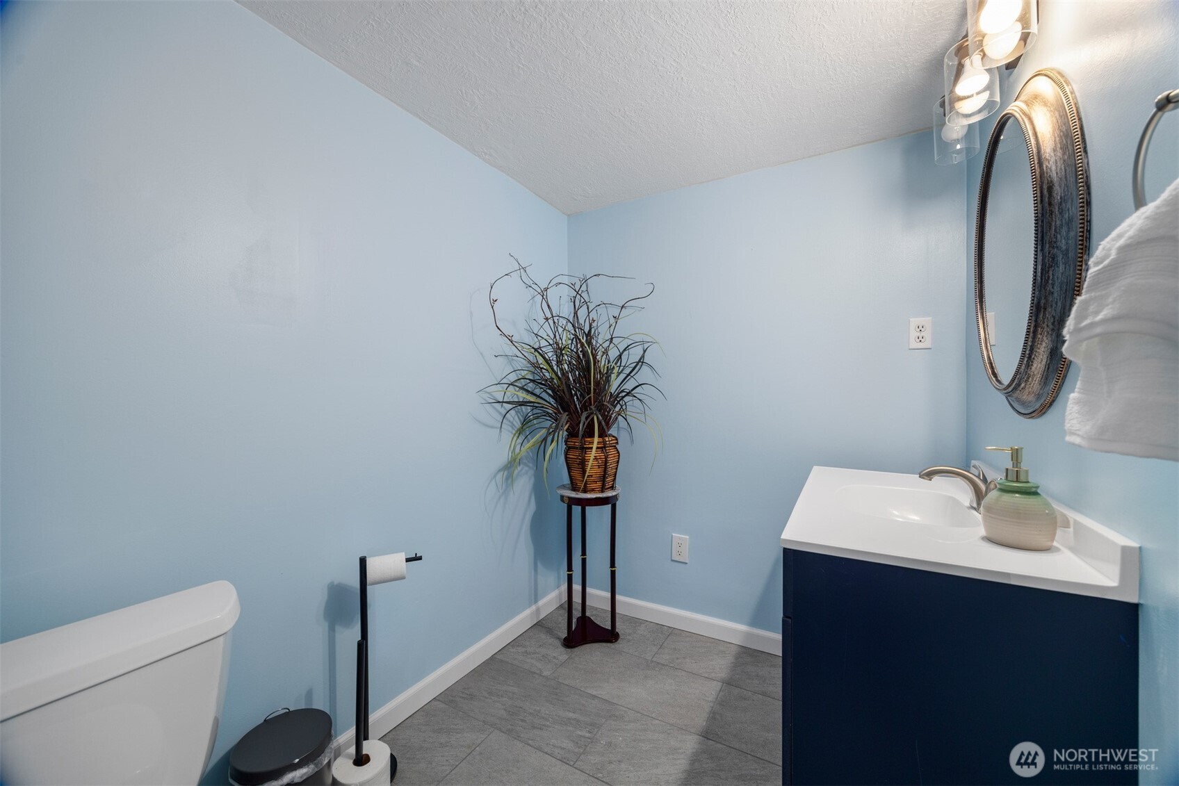 688 Old Samish Road Property Photo 11