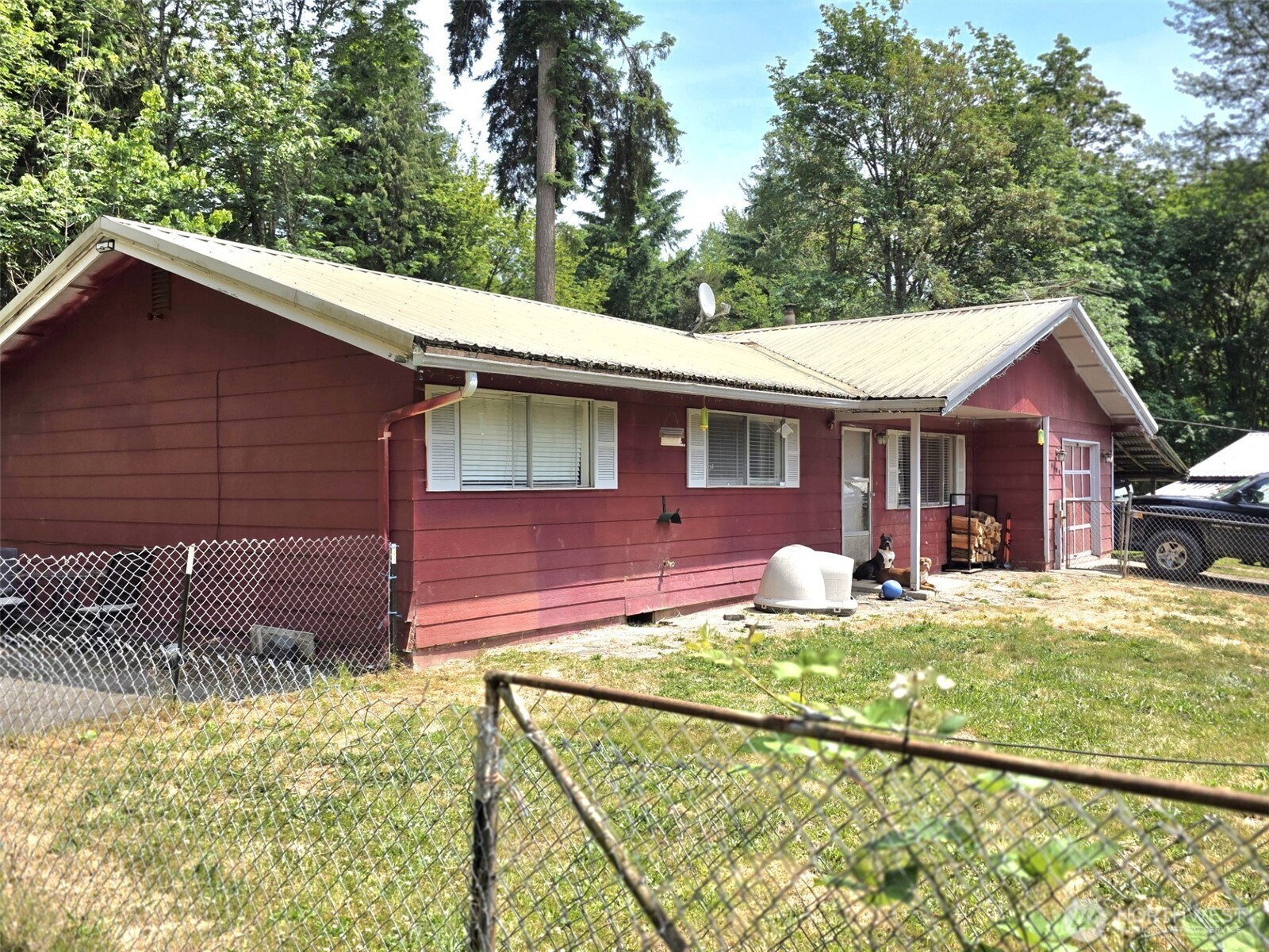 8309 Jensen Road Property Photo 1