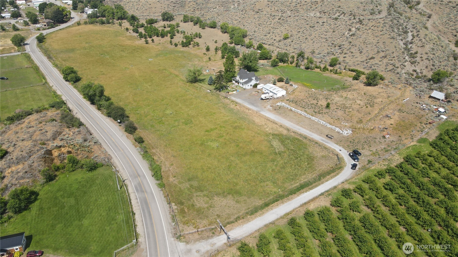 1112 Loomis Oroville Road Property Photo 1