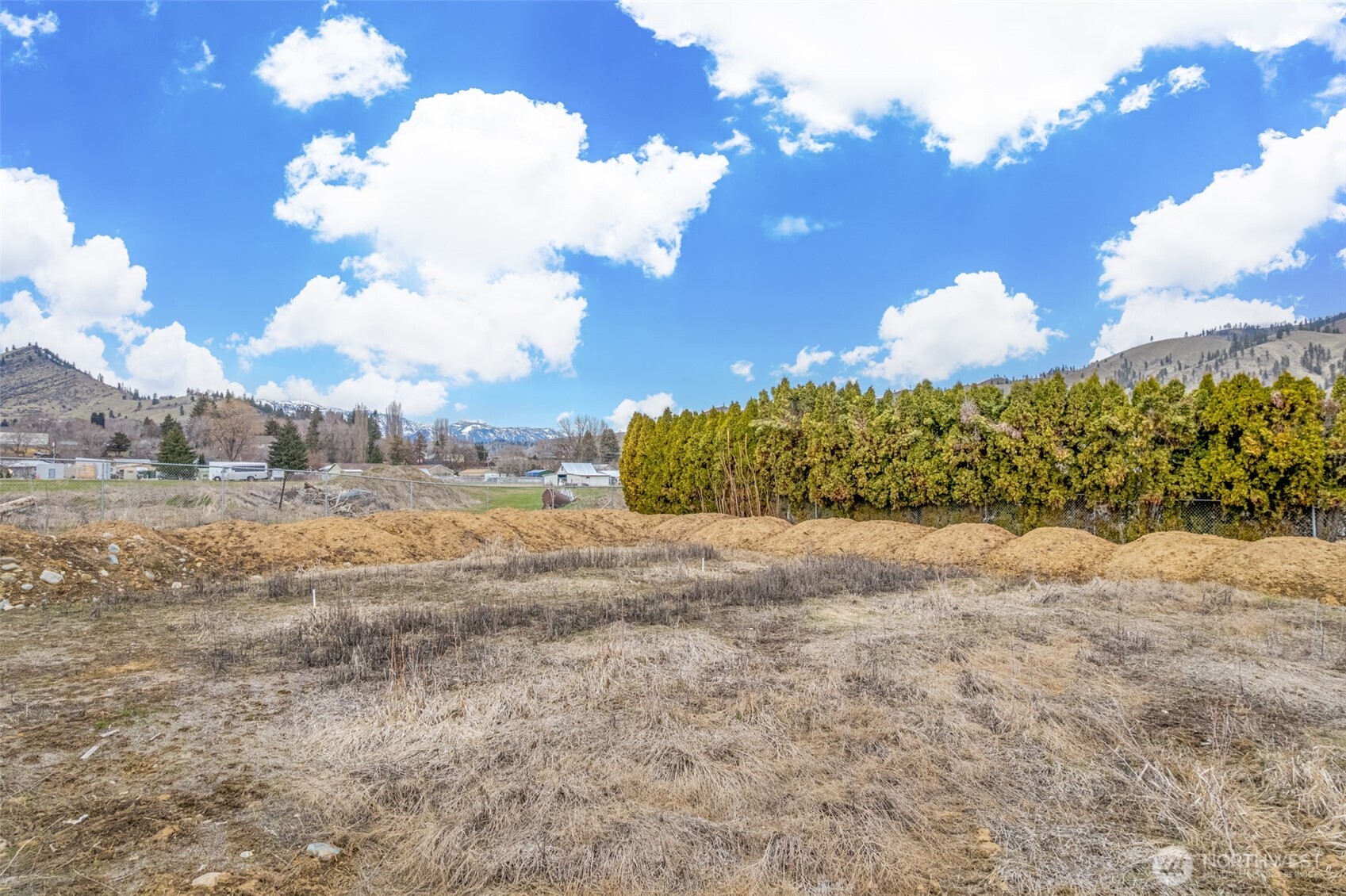 146 Fruitful Pl Property Photo 15