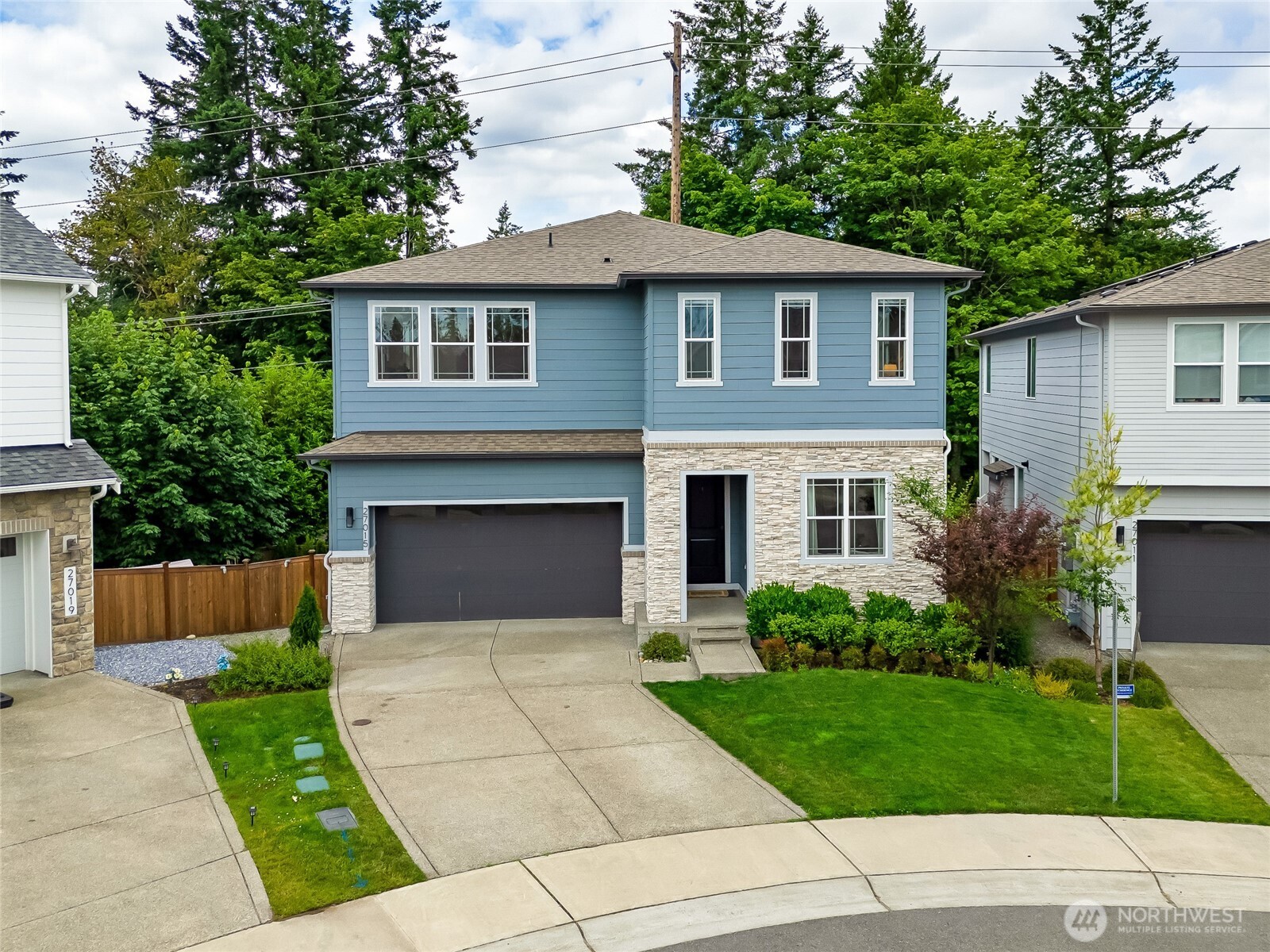27015 235th Place Property Photo 1