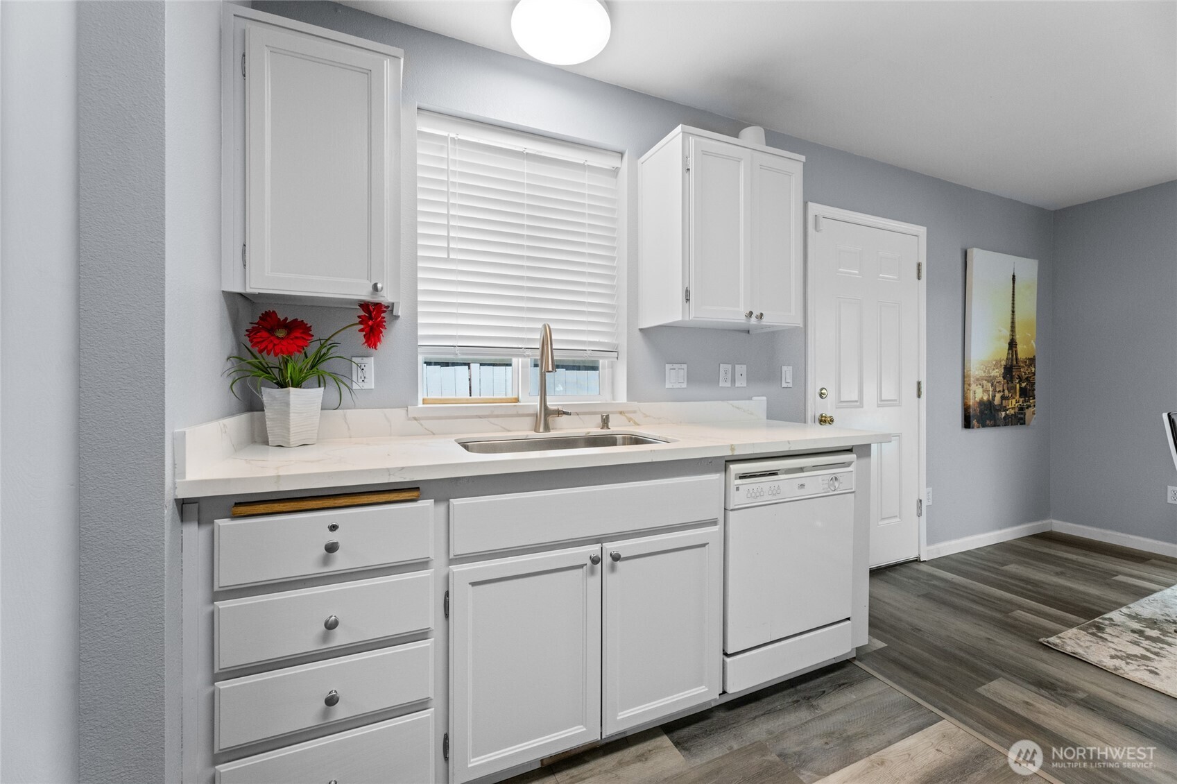 1704 Lafayette Street Property Photo 8