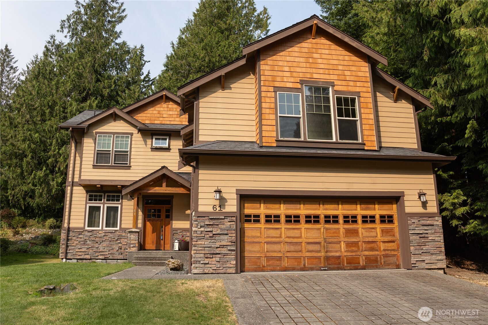 61 Windward Drive Property Photo 1