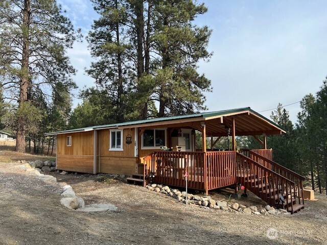 18 Woods Road