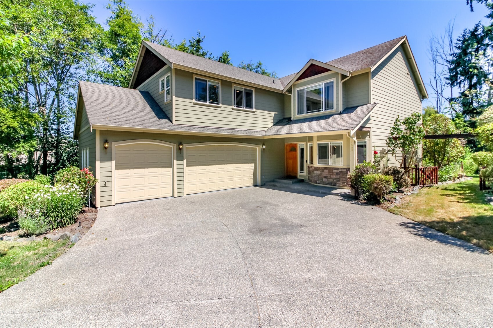 1609 7th Street Pl Property Photo 1