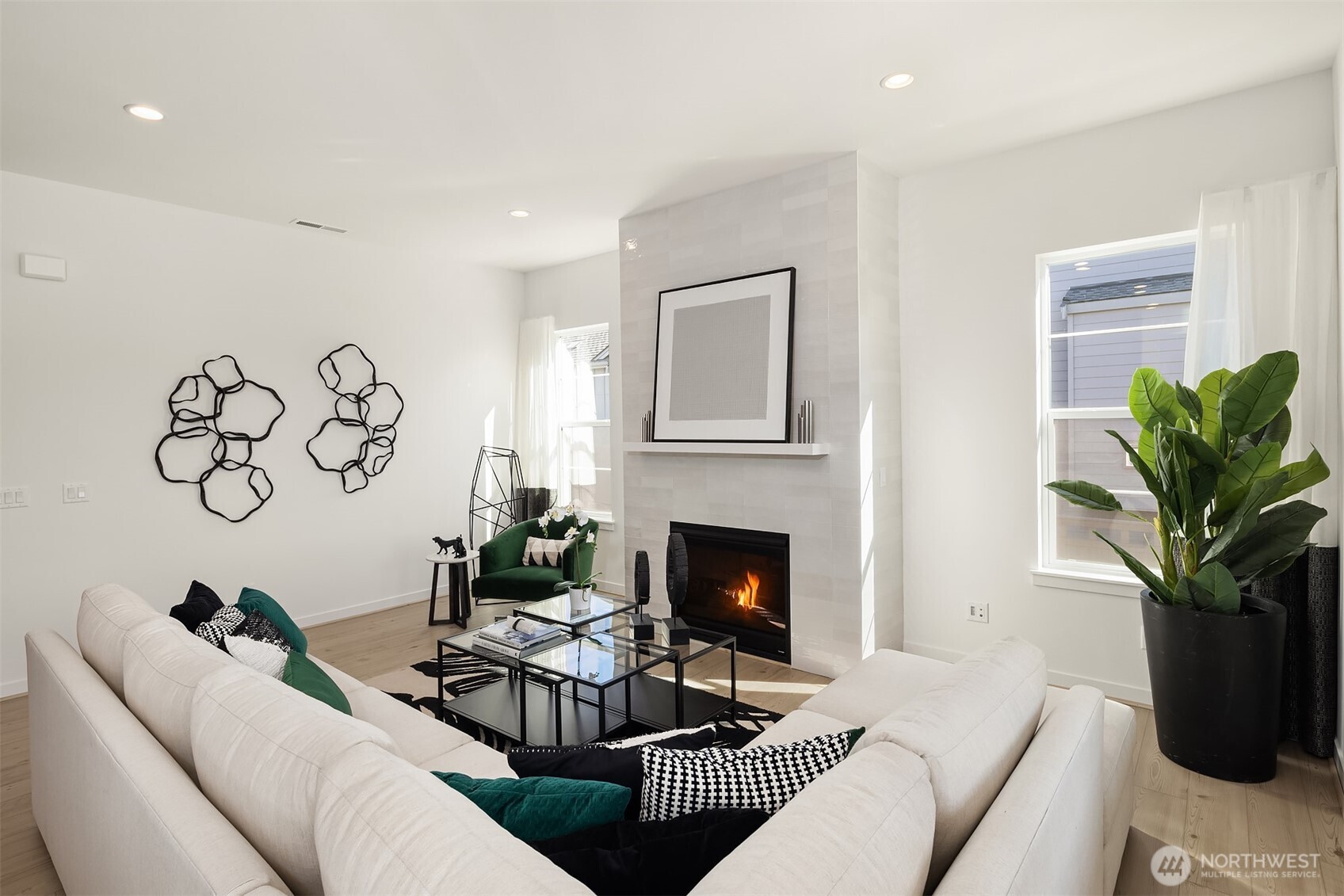 33239 Site 104 Douglas Avenue Property Photo 6