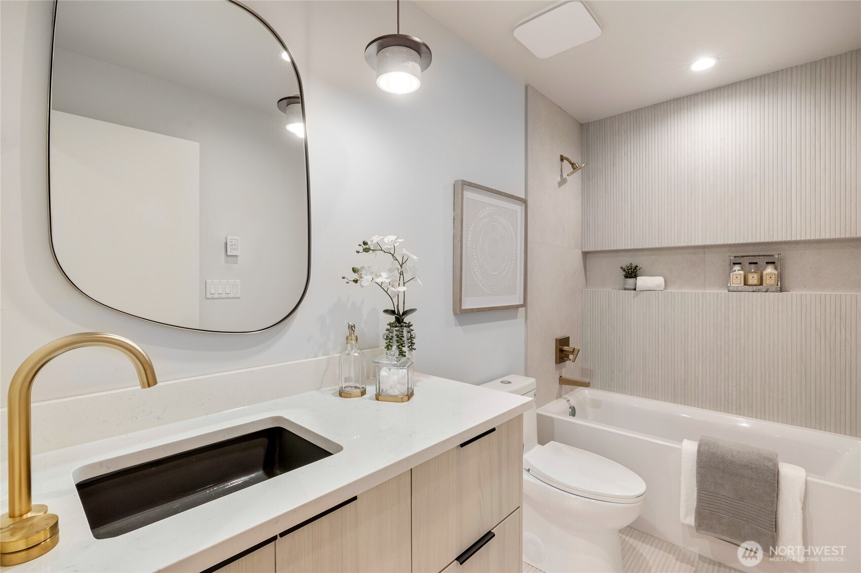 1844 Market Street 1 Property Photo 18