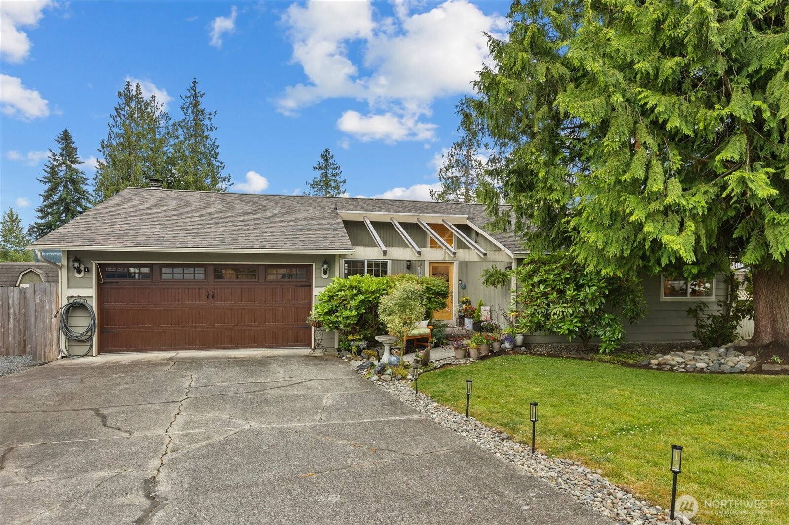 12104 24th Place Property Photo 1