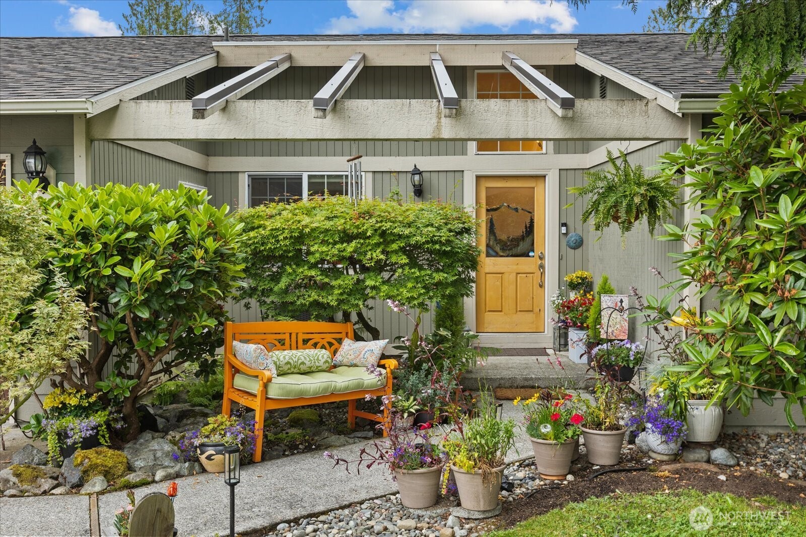 12104 24th Place Property Photo 2