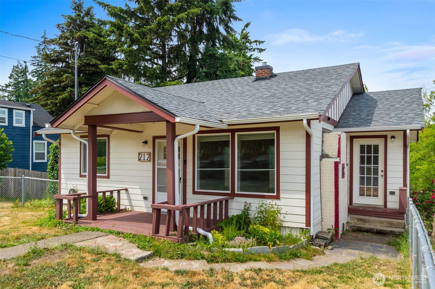 212 Euclid Avenue Property Photo 1