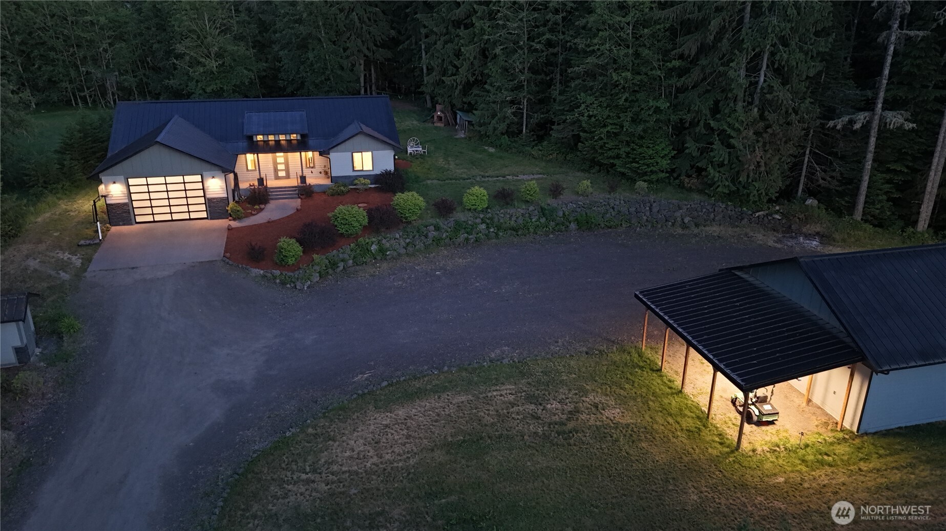 882 Gellor Property Photo 1