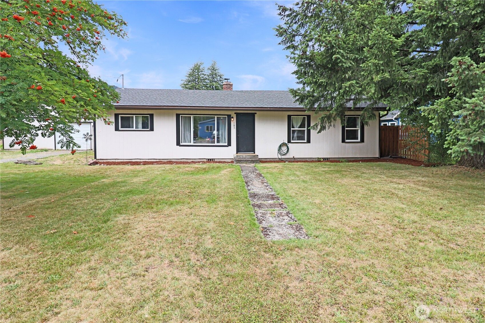 183 E Wood Avenue