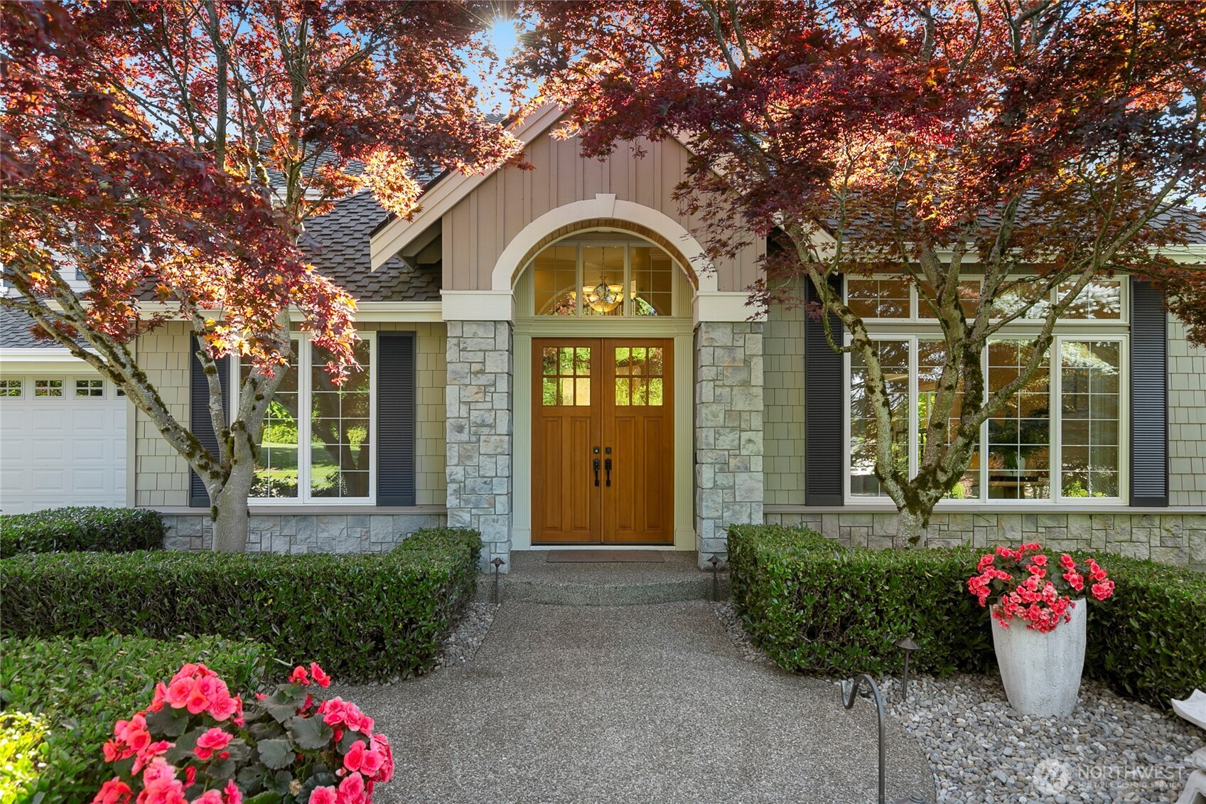 6609 Cascade Avenue Property Photo 1