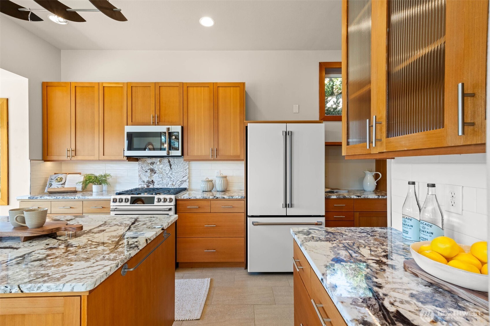 241 Raft Island Drive Property Photo 8