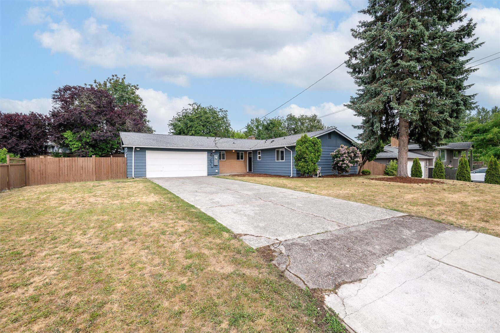7233 S Sheridan Property Photo 3