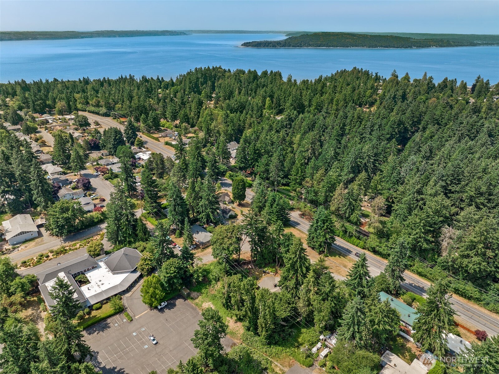 206 1st Place Property Photo 11