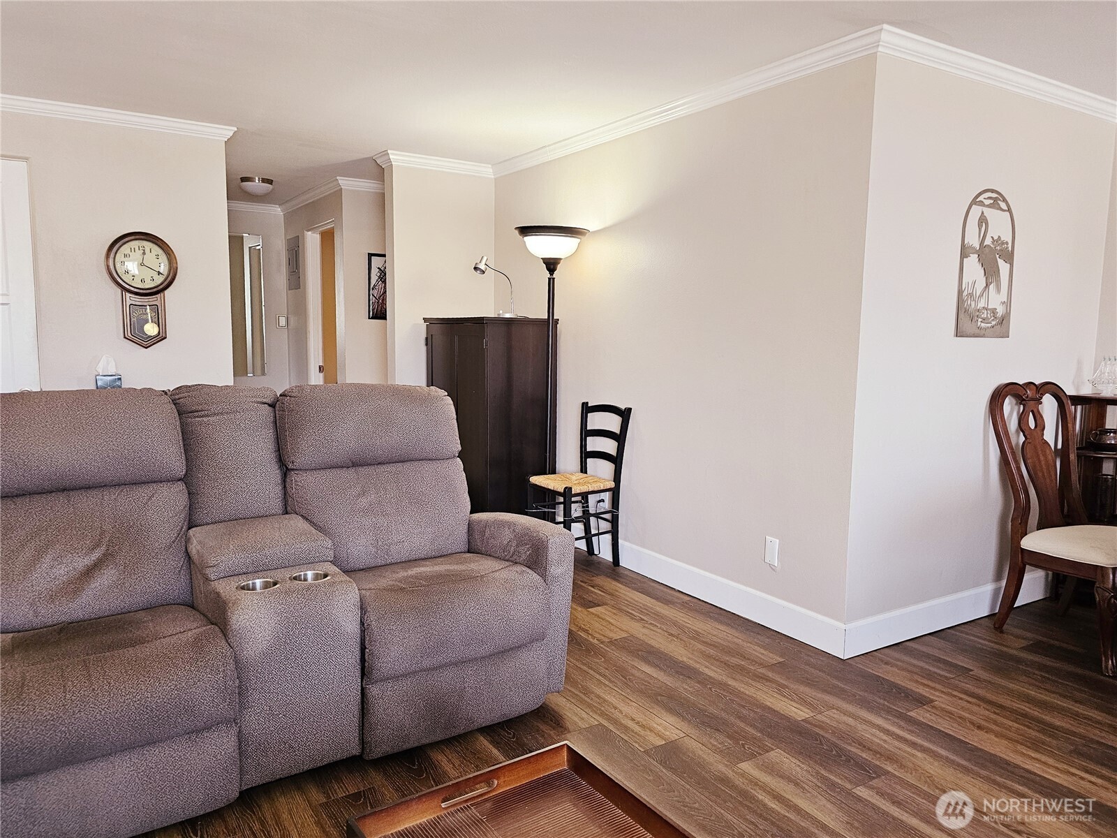 901 N Forest Street 109 Property Photo 11