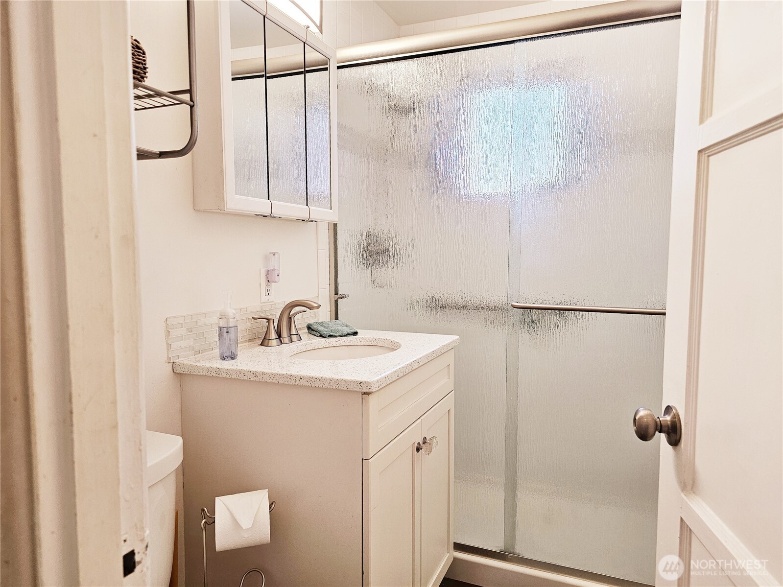 901 N Forest Street 109 Property Photo 22