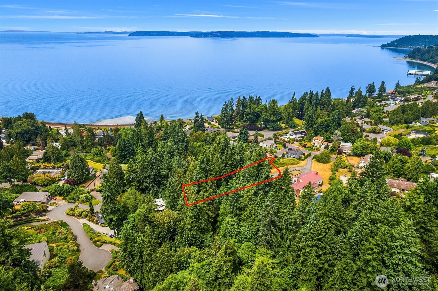 8036 Cyrus Place Property Photo 6