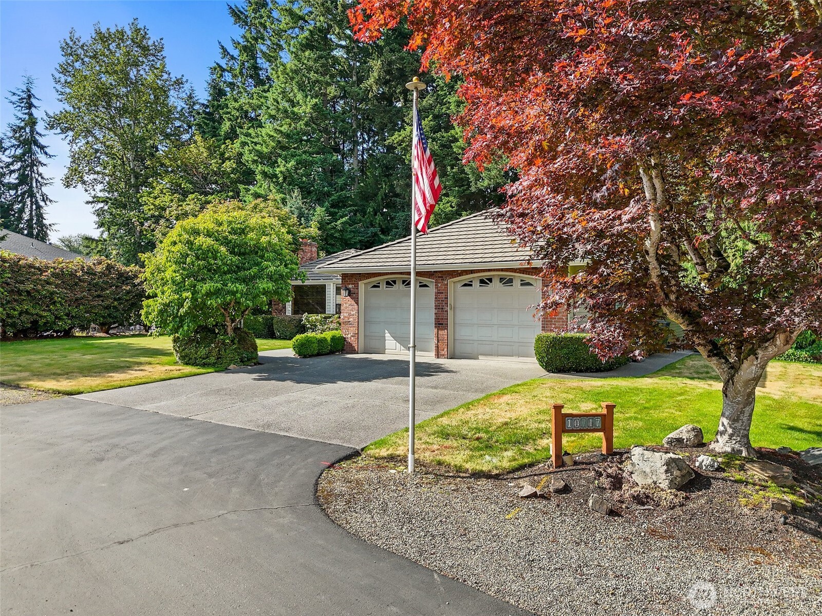 10717 27th Street Ct Property Photo 1