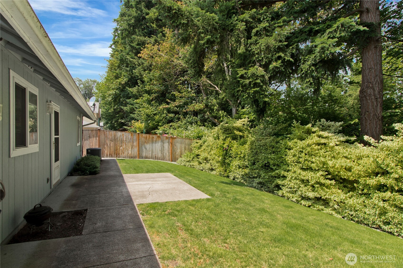 9927 140th St Ct E Property Photo 16