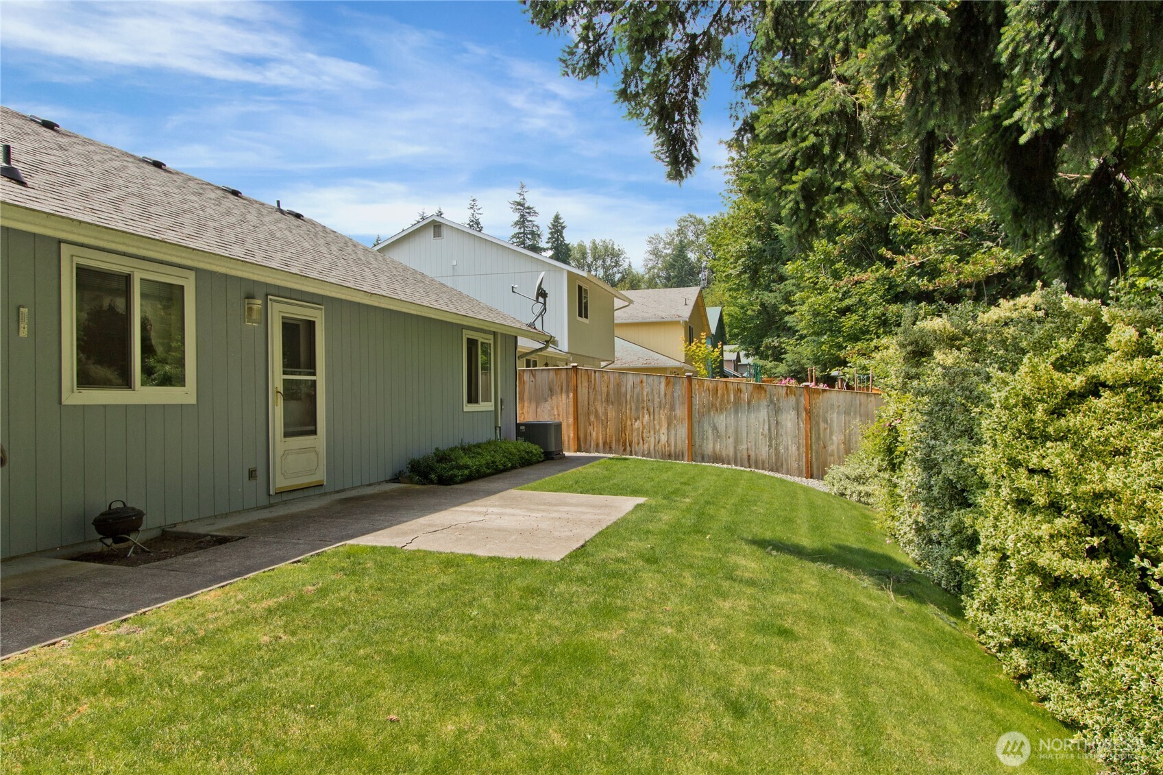 9927 140th St Ct E Property Photo 17