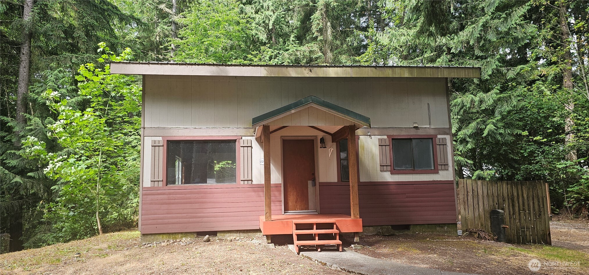 22635 Brookside Court Property Photo 2