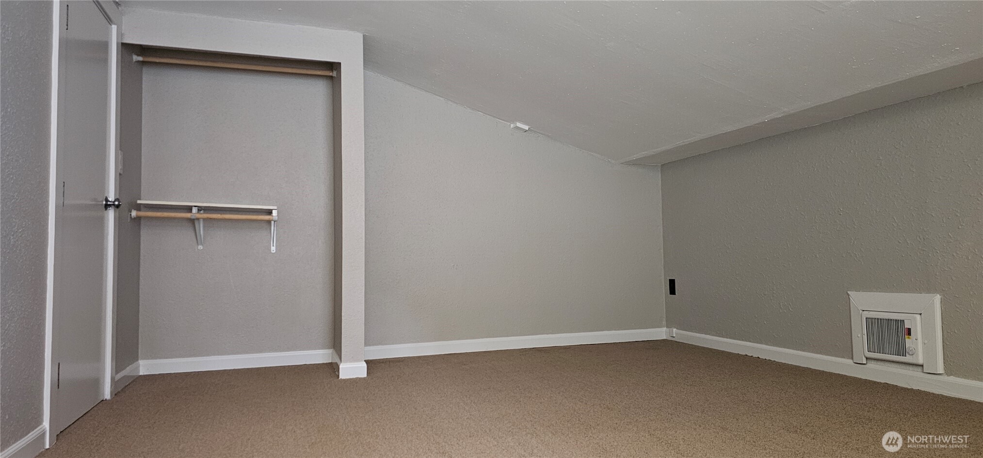 22635 Brookside Court Property Photo 31