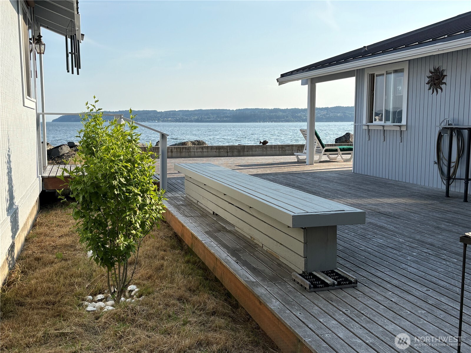 27 S Beach Dr Property Photo 1