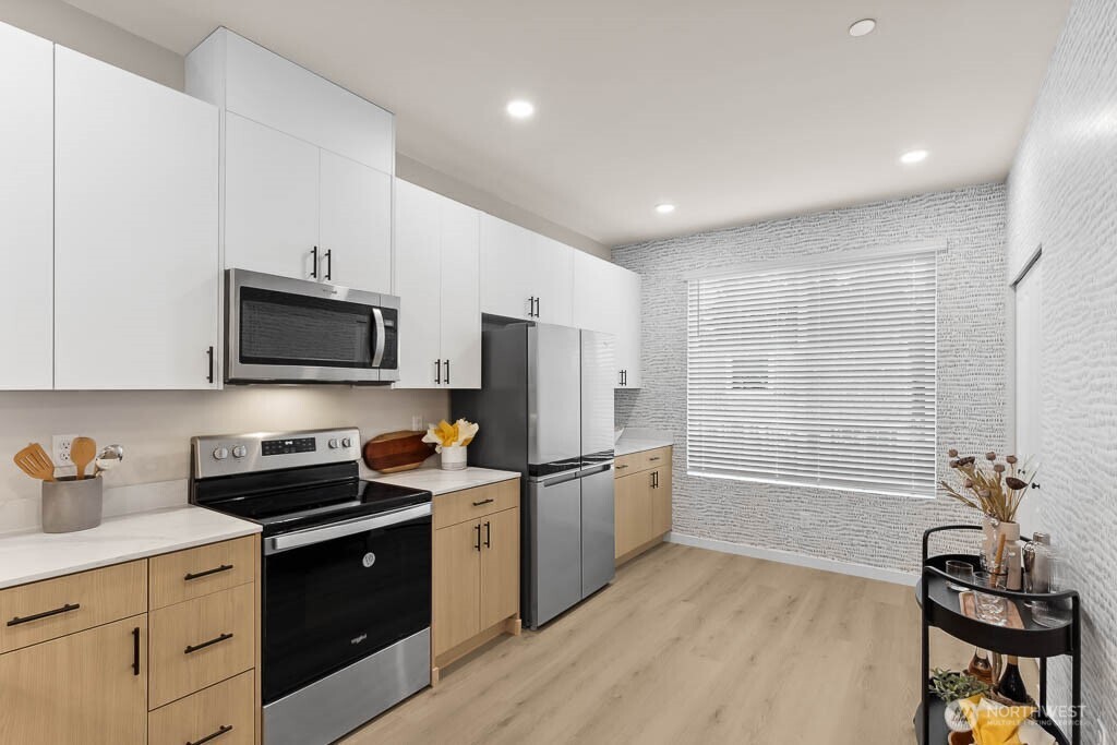 16111 36th Avenue D5 Property Photo 8