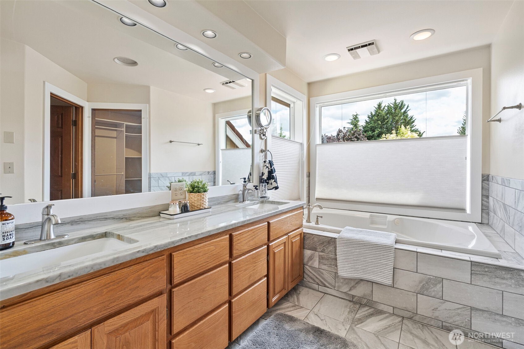 2905 16th Street Property Photo 26