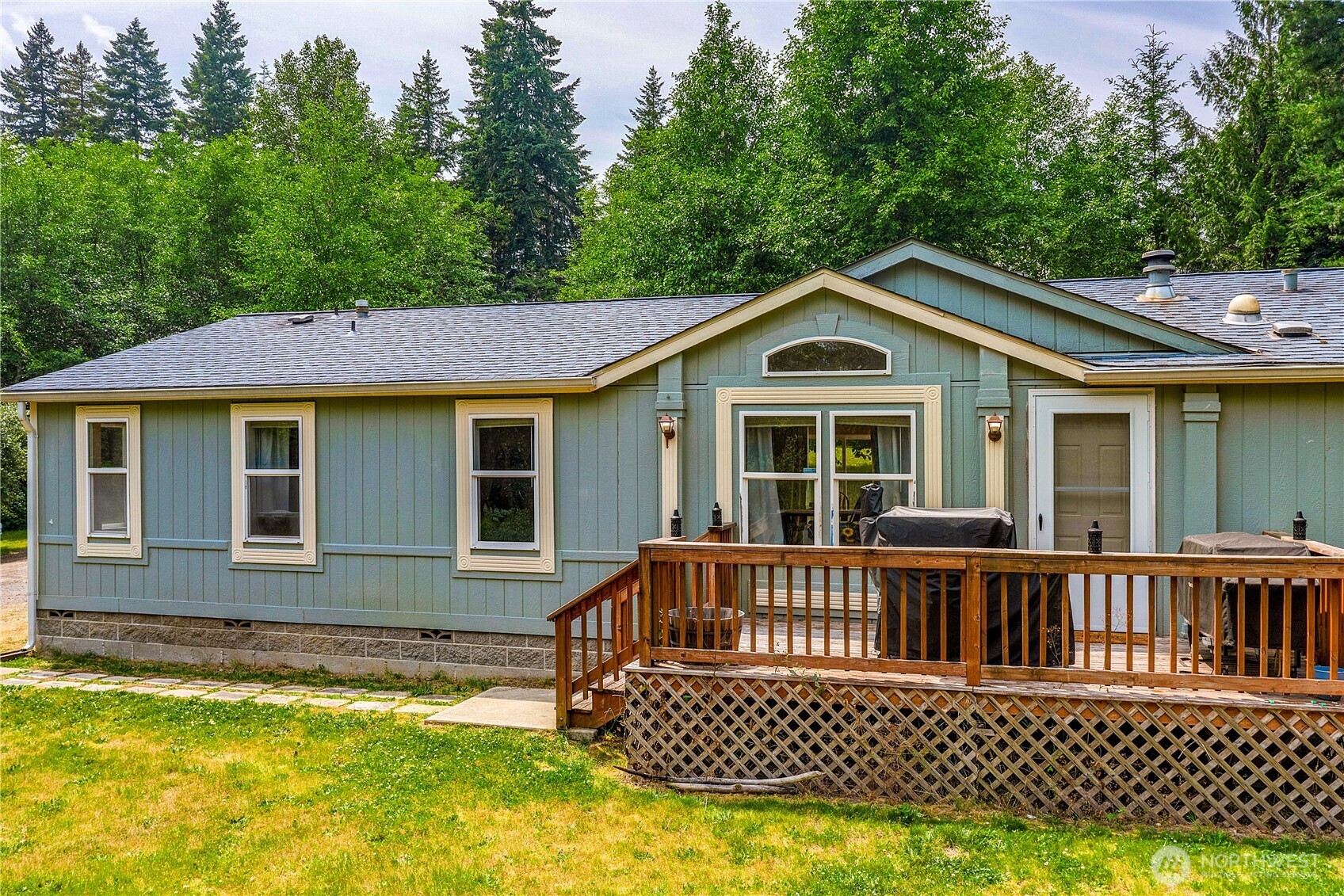 16729 Nw Seabeck Holly Road Property Photo 1