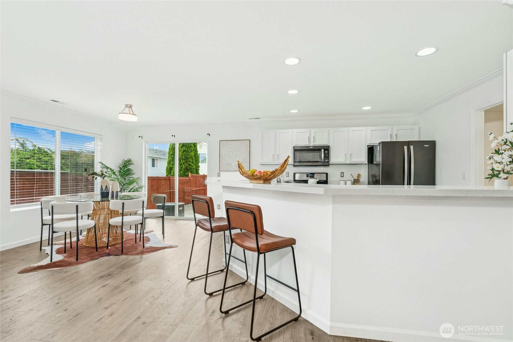 3903 154th Place Property Photo 10