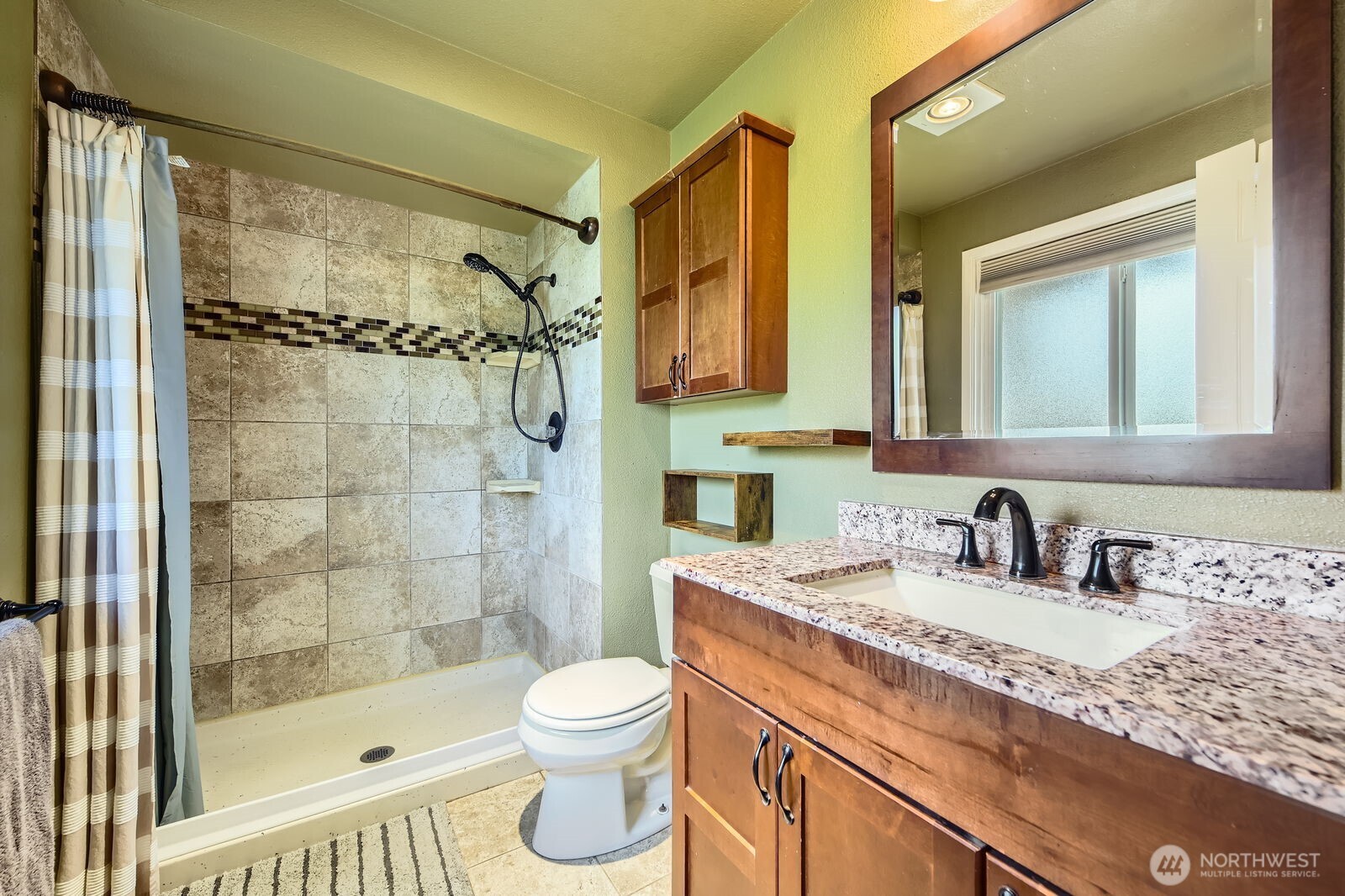 1717 Lincoln Court Property Photo 12