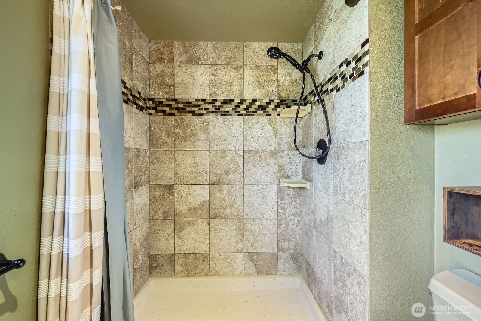 1717 Lincoln Court Property Photo 13