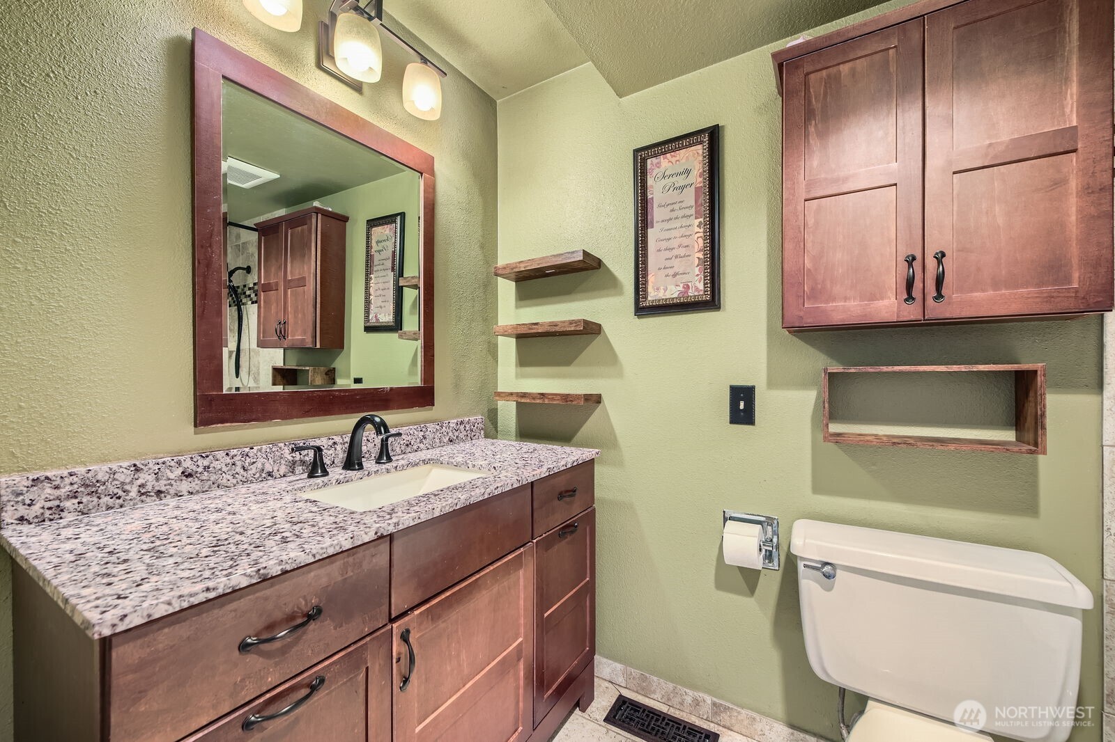 1717 Lincoln Court Property Photo 16