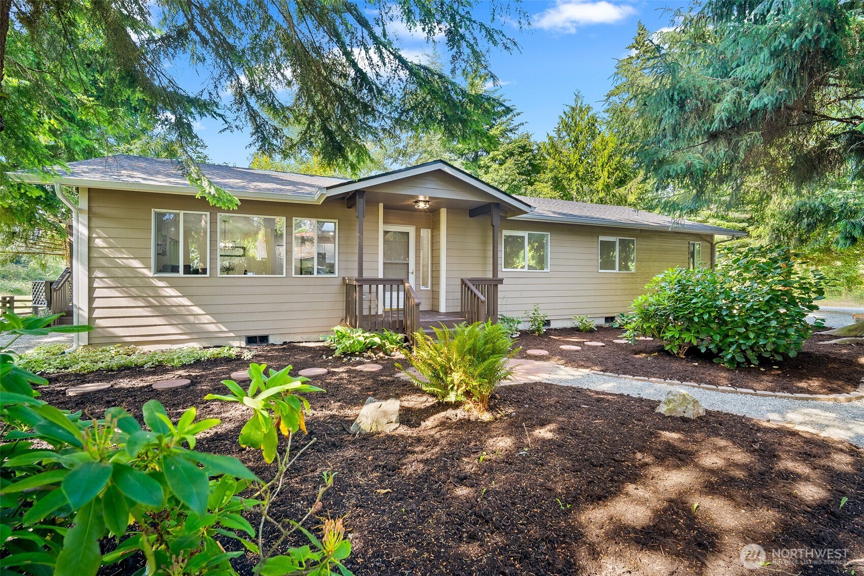 19030 92nd Avenue Property Photo 1