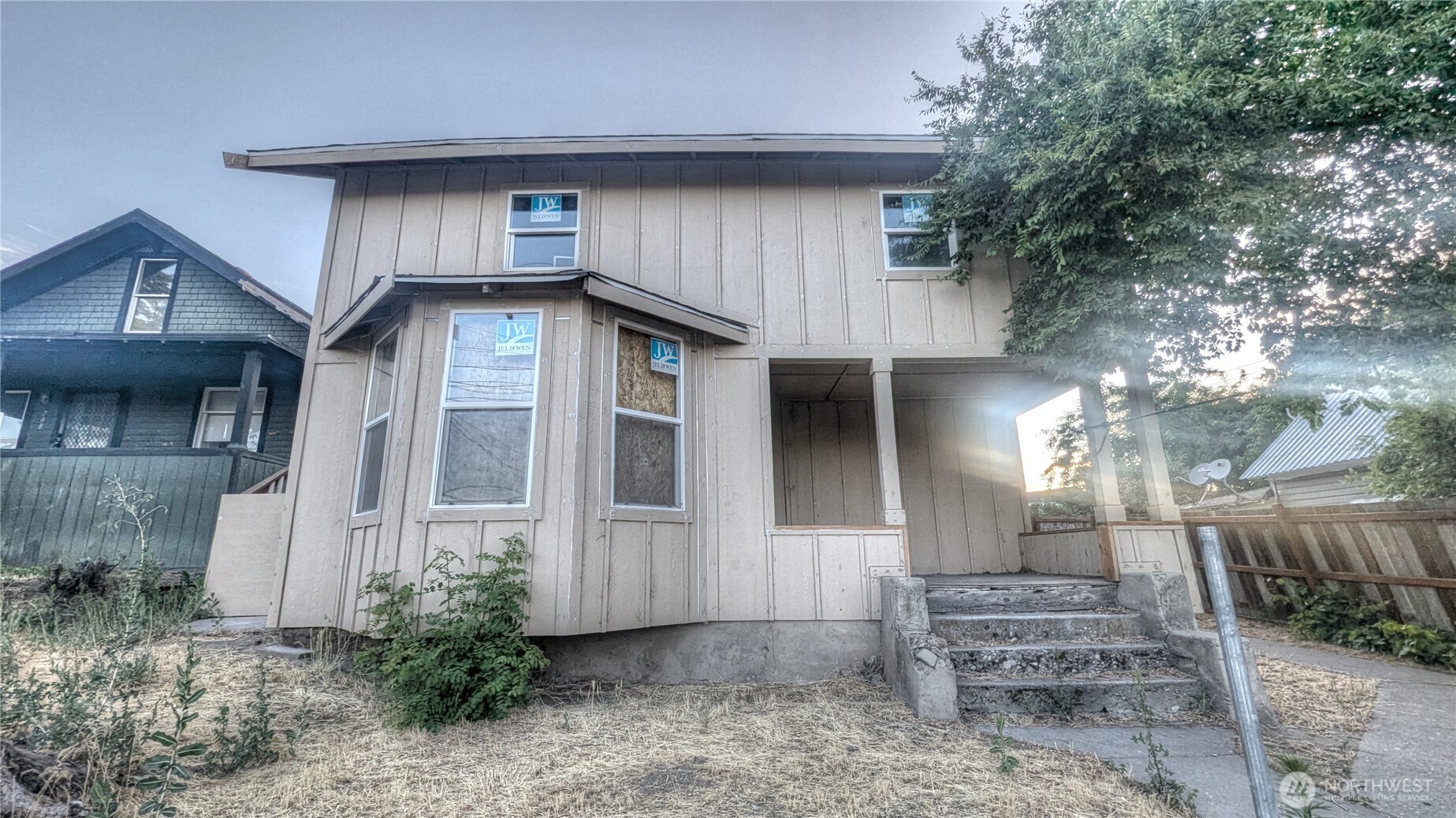 706 Methow Street Property Photo 1