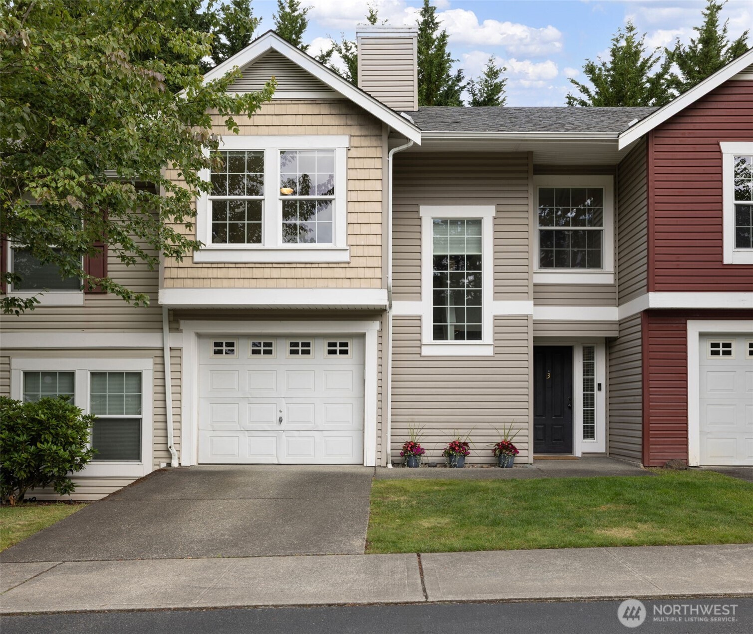 10307 140th Street Ct 3 Property Photo 1