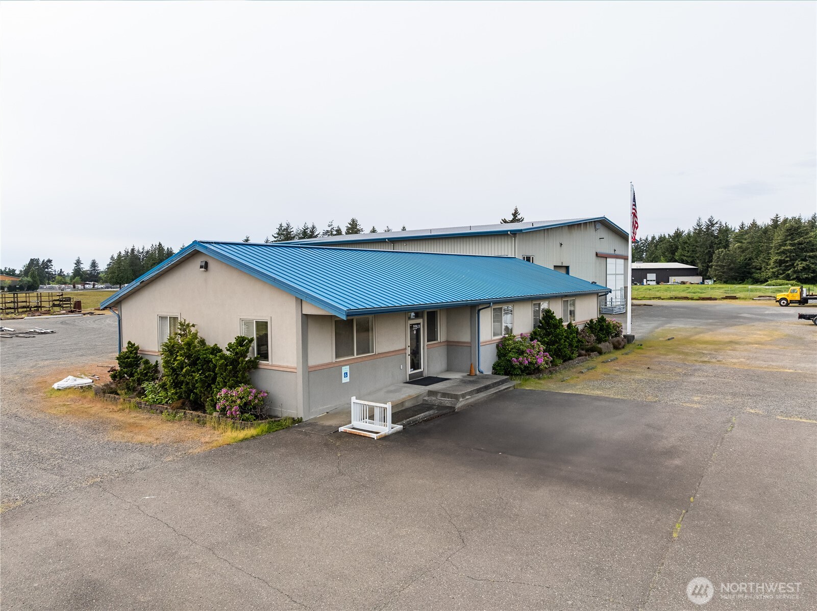 7135 Delta Line Road Property Photo 11