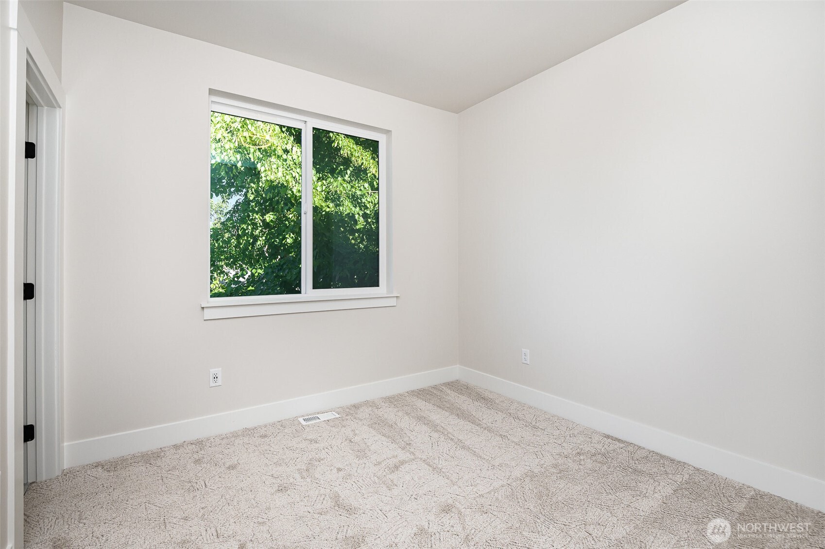 24328 Carter Road 4a Property Photo 17