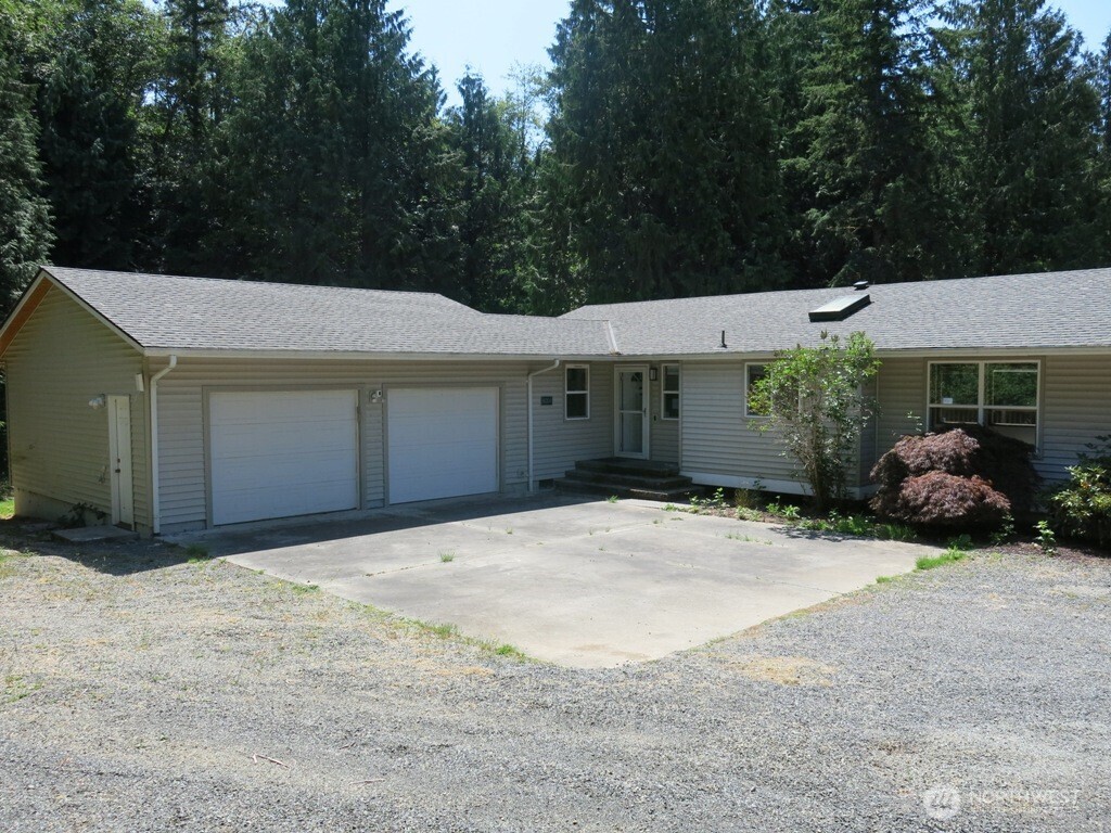 8004 184th Street Property Photo 1