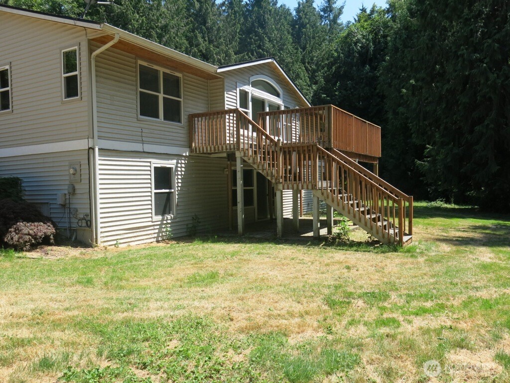 8004 184th Street Property Photo 33