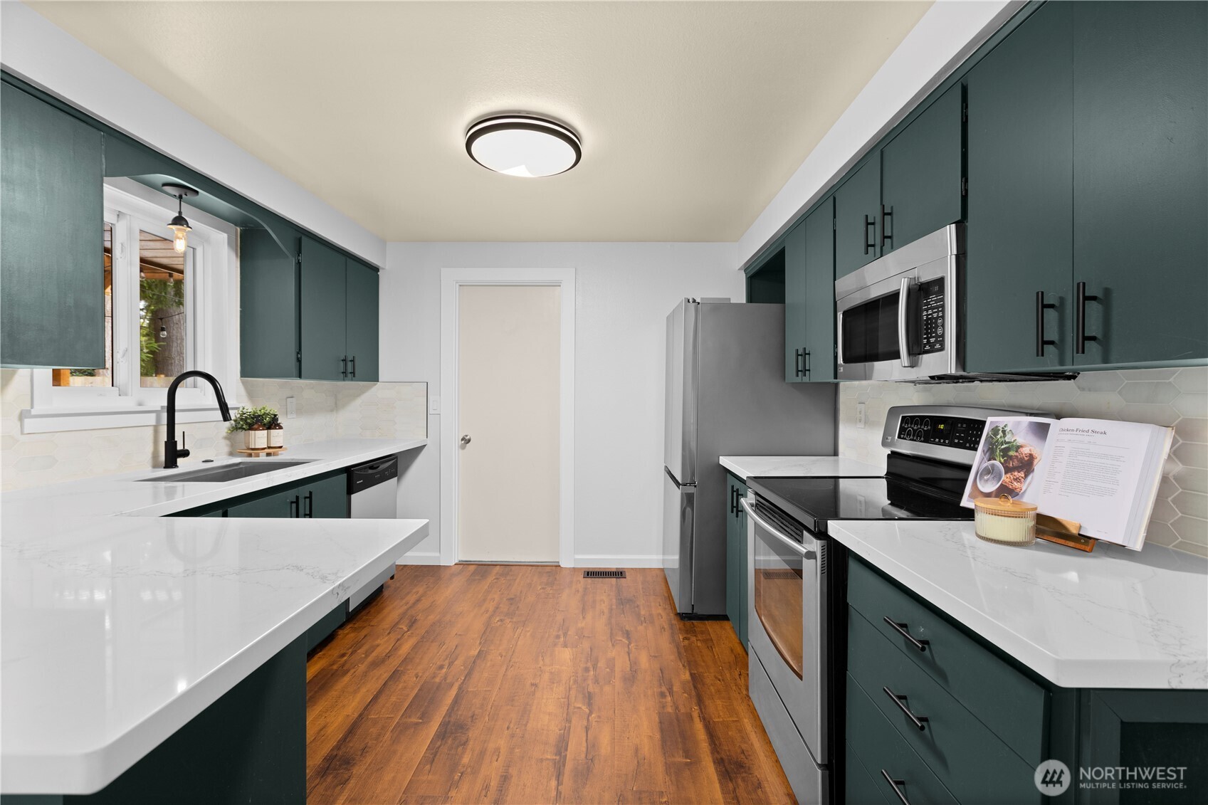 2604 133rd Place Property Photo 11